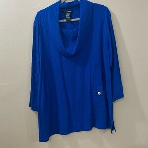 Ali Miles Royal blue XL tunic style blouse. Perfect condition
